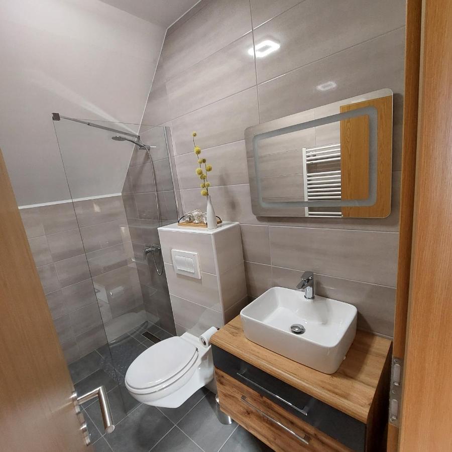 Apartmaji Biseri Kranjska Gora Εξωτερικό φωτογραφία